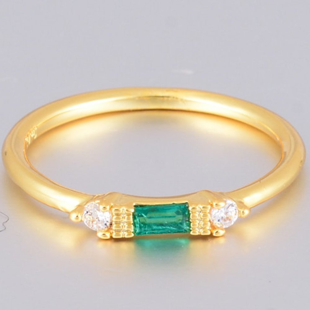 Gold Green Chic Rectangle Round Gems Dainty Ring for Women, VIP173
